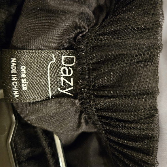 NWOT tiered tulle midi skirt - Picture 6 of 6